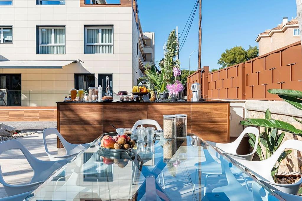 Lusso E Relax Con Piscina A 2 Minuti Dal Mare Apartment Miami Playa Ngoại thất bức ảnh